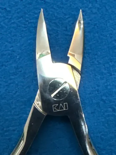 Alicate de cortar unha do Japão inox marca KAI uso profissional