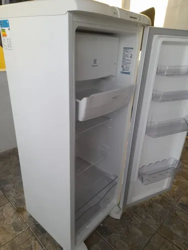 Geladeira Electrolux