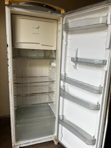Geladeira consul frostfree (Leia o anuncio)