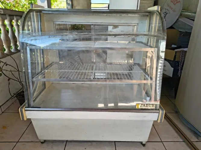 Vendo balcão expositor seco usado