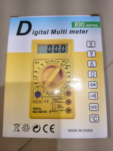 Digital multímetro 830 series