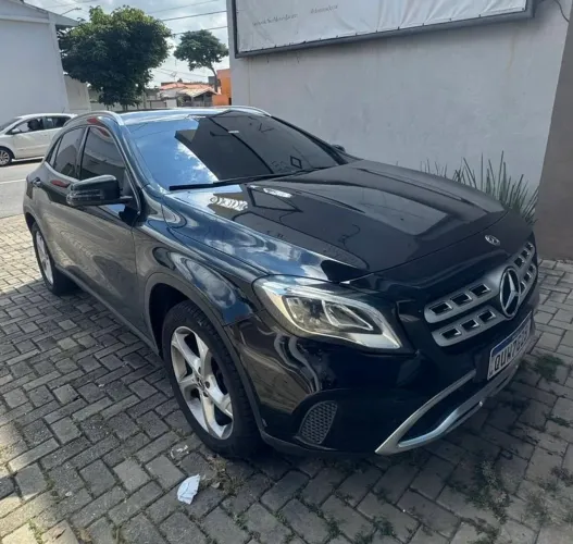 Mercedes-Benz GLA 200 Adv. 1.6/1.6 TB 16V Flex Aut. 2019