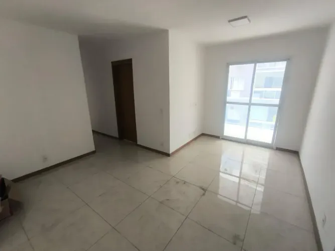 Alugo impecável apartamento no Jardim Central 02