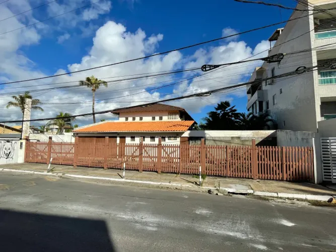 Pousada com 09 Aptos em Ipitanga