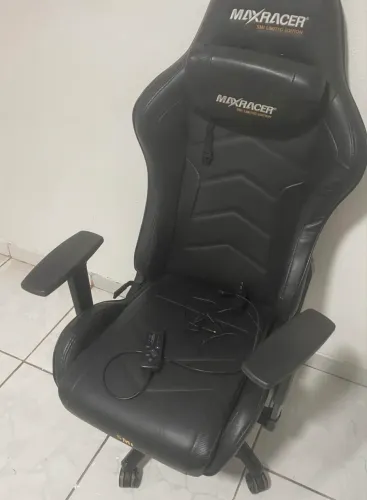 Cadeira Max racer com massageador