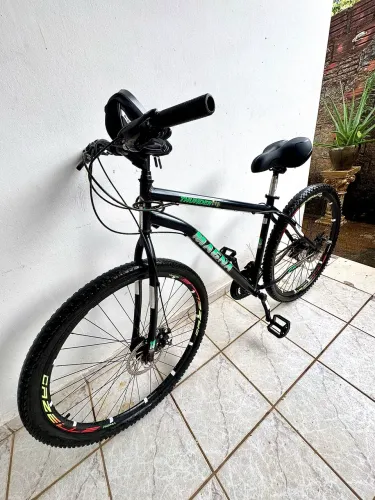 Bicicleta com marcha 