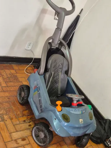 Carrinho de passeio smart Bandeirantes 