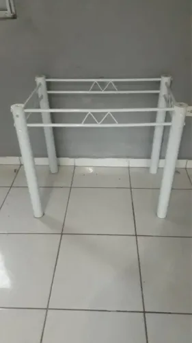Vende-se base de mesa