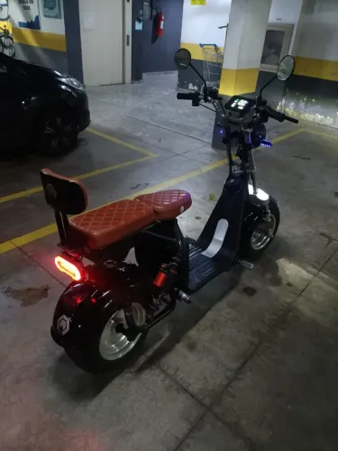 Scooter elétrica