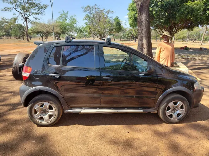 Volkswagen Crossfox 1.6 MI Total Flex 8V 5P 2008