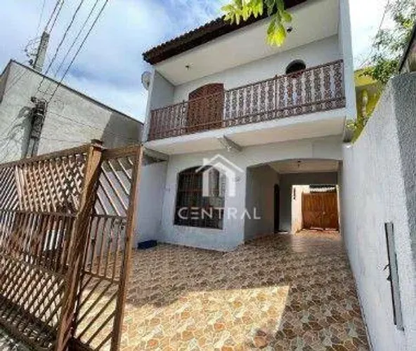 Sobrado com 3 dormitórios à venda, 151 m² por R$ 349.800,00 - Jardim Botucatu - Sorocaba/S