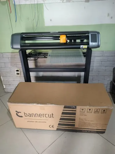 Plotter de Recorte Bannercut C24 60cm Nova