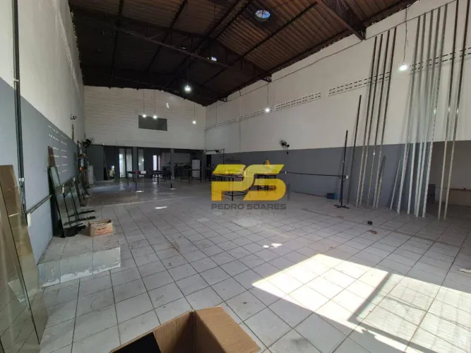 Galpão para Locação com 250m²