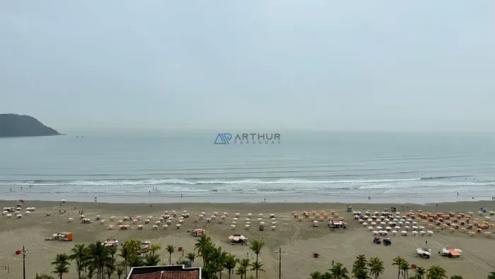 Apartamento à venda em Praia Grande com 3 dormitórios no Bairro Canto do Forte