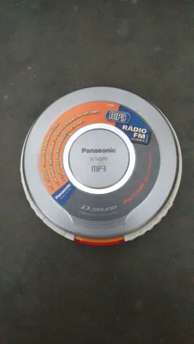 MP3 Panasonic CD e Rádio FM Portátil - Raridade Antiga em bom estado