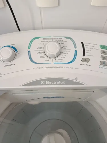 Máquina de lavar roupas