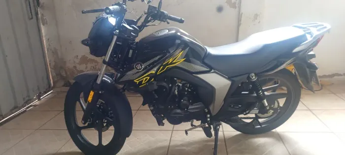 Vendo DK150 - Moto praticamente 0