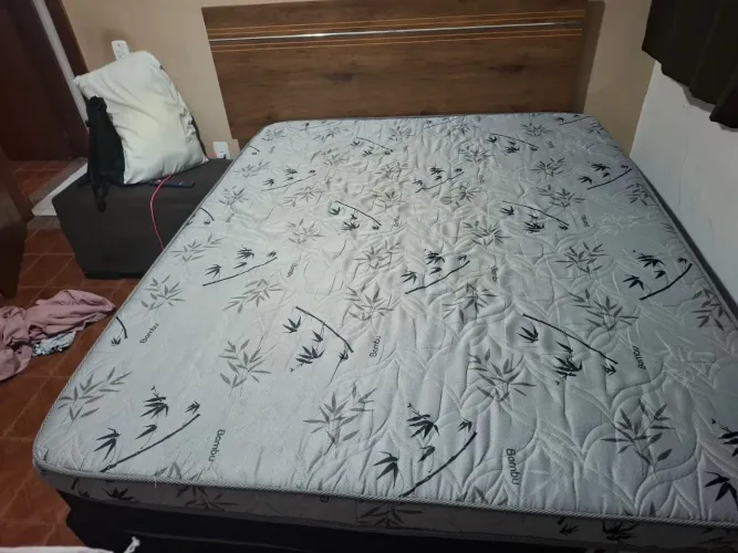 Cama box queen