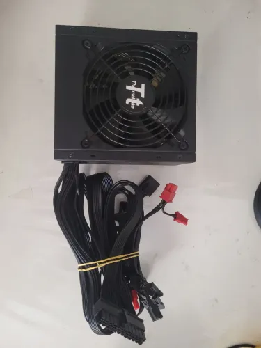 Fonte thermaltake tr2 650w 80 plus