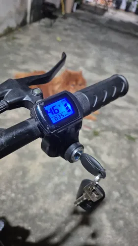 Vendo bicicleta elétrica..