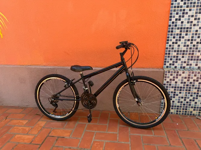 Bicicleta aro 26 semi nova RBX AERO 18 marchas 