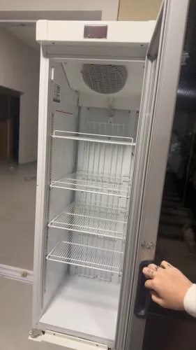 Freezer Vertical Expositor Metalfrio VF28F - 337L