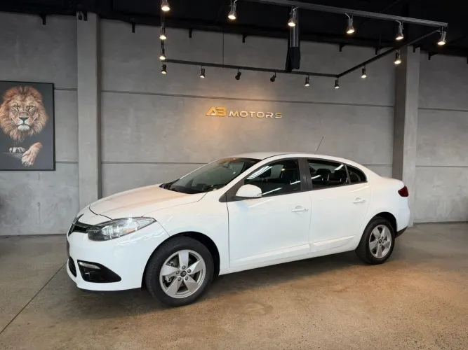 Renault Fluence Sed. Dynamique 2.0 16V Flex Aut. 2016