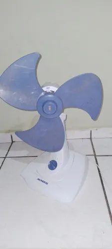 Ventilador de mesa mondial 127v e 40cm