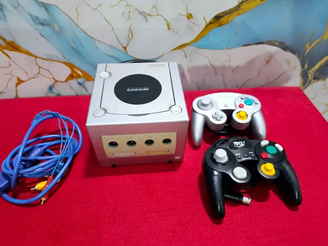 Vendo Game cube no estado não le jogos