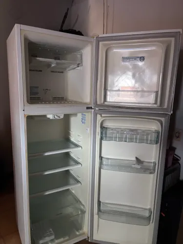 Geladeira Electrolux frost free 110 W