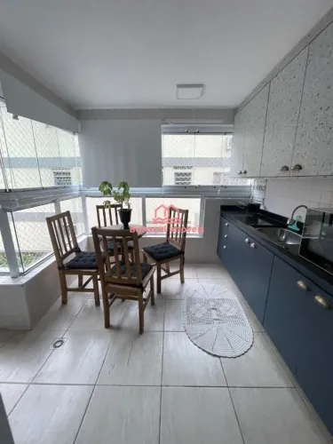 Apartamento à Venda em Canto do Forte, Praia Grande - SP