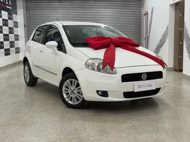 Fiat Punto Essence 1.6 Flex 16V 5P 2012