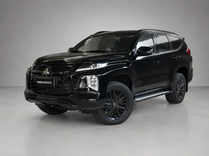 Mitsubishi Pajero Sport Legend Black 2.4 4X4 (die) Aut. 2025