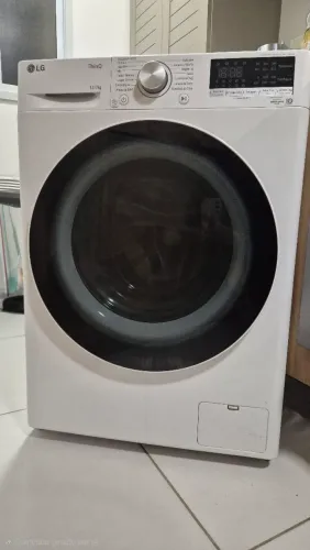 Lava e Seca LG ThinQ 12kg Lava / 7kg Seca - 220V - Excelente Estado