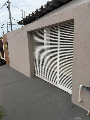 ? CASA AMPLA PARA ALUGUEL - R$ 2.350,00/MÊS
