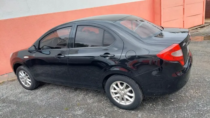 JAC J3 Turin Sedan 1.4 16V 4P Mec. 2012