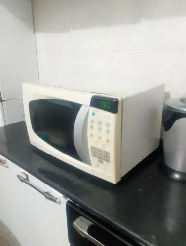 Microondas Electrolux20L funcionando perfeitamente