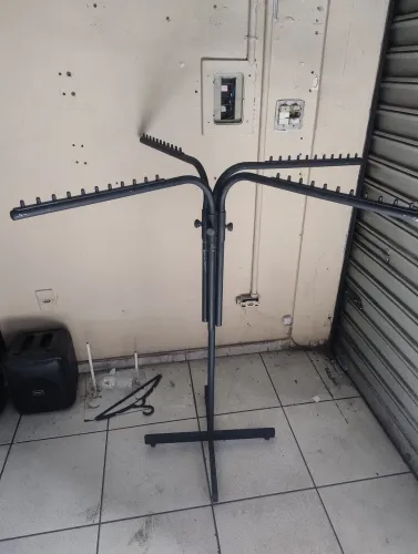 Arara de roupa