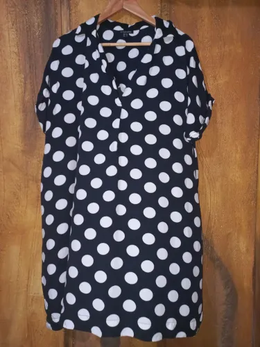 Vestido Poá Zinzane Plus size
