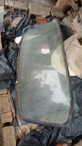 vendo parabrisa kombi 