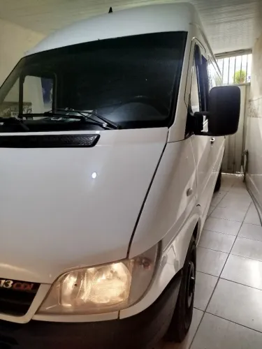 Van furgão teto alto