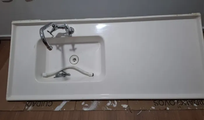 Pia para cozinha em excelente estado