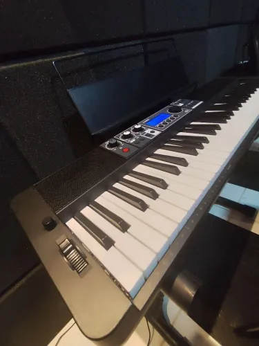 Teclado casio CTS 500