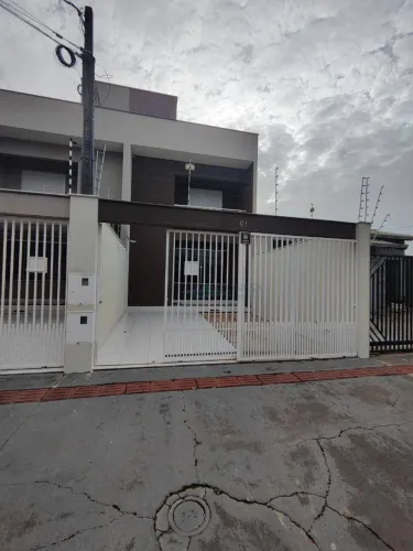 Sobrado com 3 dormitórios para alugar, 122 m² - Jardim Do Leste - Londrina/PR