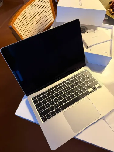 MacBook Air M1 impecável com caixa 