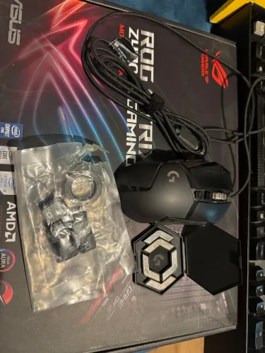 Setup Gamer i7 10700K + ROG STRIX + 16GB RGB + Periféricos - Pronto pra Upgrade!