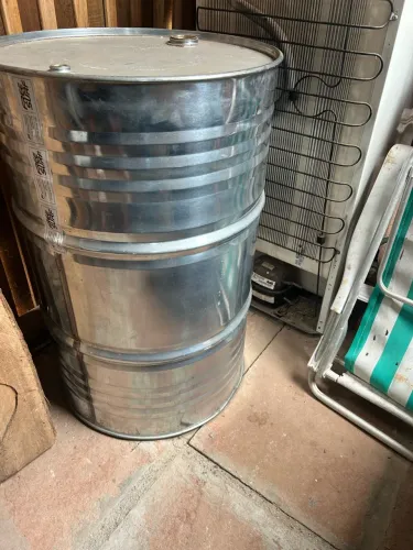 Tambor 200lt Galvanizado/ cama solteiro de Gramado