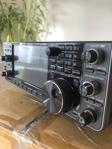 Rádio HF Icom IC7610