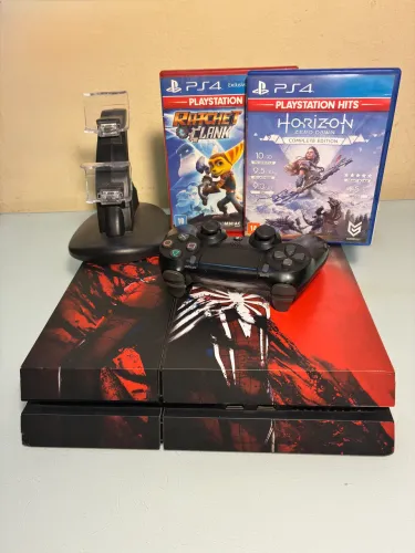PS4