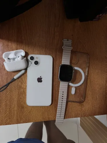 iPhone 13